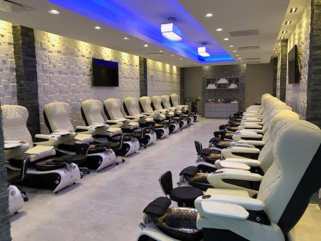 nail-studio-builder_portfolio-luss-nail-bar_photo-02